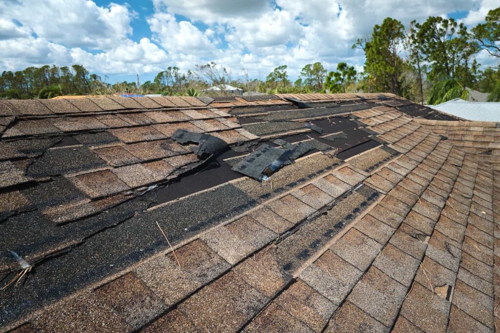 how to negotiate a fair roof damage insurance claim payout